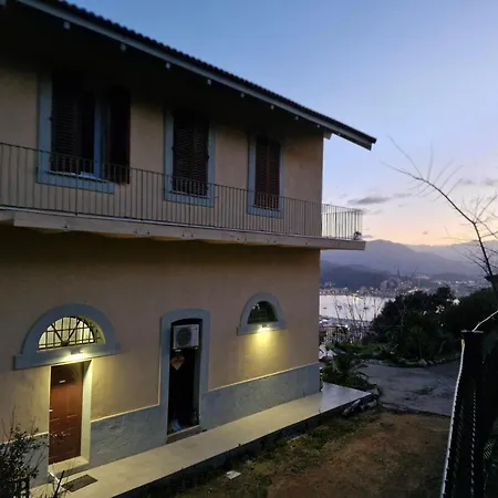 Villa Belvedere D'ajaccio, Entiere Vue Pour 2 A 10 Voyageurs Ajaccio (Corsica)