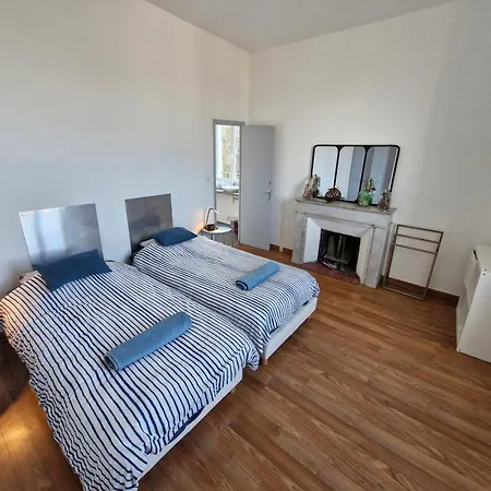 Belvedere D'ajaccio, Entiere Vue Pour 2 A 10 Voyageurs *