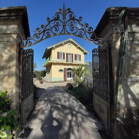 Belvedere D'ajaccio, Entiere Vue Pour 2 A 10 Voyageurs * Ajaccio (Corsica)