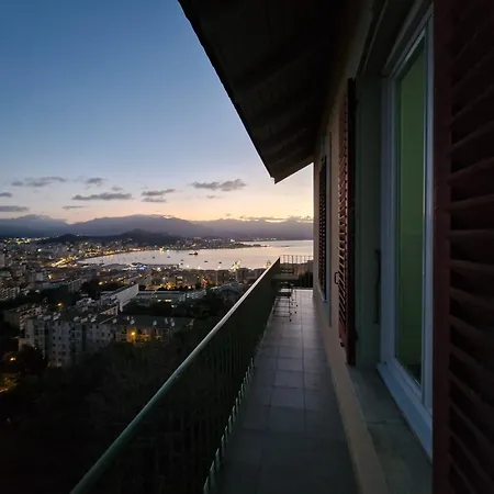 Villa Belvedere D'ajaccio, Entiere Vue Pour 2 à 10 Voyageurs Ajaccio (Corsica)
